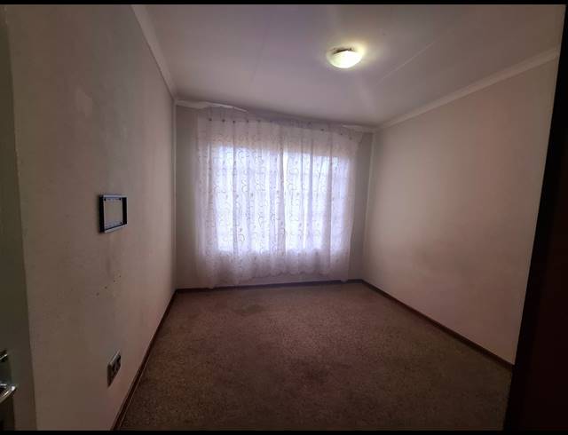 3 BEDROOM TOWNHOUSE FOR SALE IN MODDER EAST